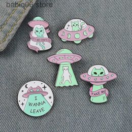 Pins Brooches Cartoon jewelry creative extraterrestrial spaceship shape paint alloy badge accessory brooch T230605