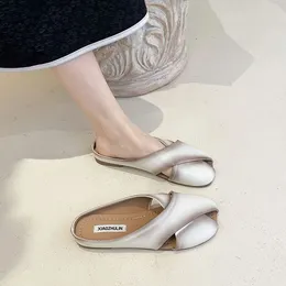 Baotou half slippers summer fashion outside wear new womens flat single shoes lazy Miller slippers pregnant women officeworkers