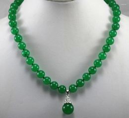 Choker Decent And Charm 8mm Green Jade Necklace Match 14mm Silver Plated Pendant For Wedding