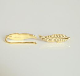 Stud Earrings Gold Silver Color 925 Matal Women Ladies High Quality Jewelry Climber Feather Shape 2023 Anti Allergy Earring