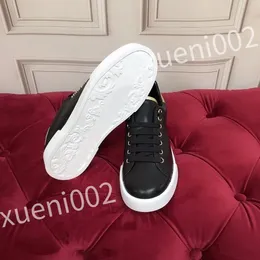 2023 Top Hot Luxury Designers sneaker Casual Shoes Men Women Leather Lace Up Sneakers White Black Trainers Jogging Walking