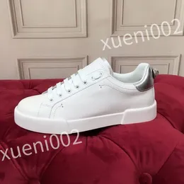 Tênis New Hot Designers Sapatos Casuais Masculino Feminino Couro Tênis de Cadarço Branco Preto Tênis Jogging Caminhada