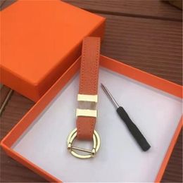 Designer Keychains Luxury Key Genuine Leather Chain Men Car Keyring Women Buckle Keychain Bags Pendant Fashion Accessories