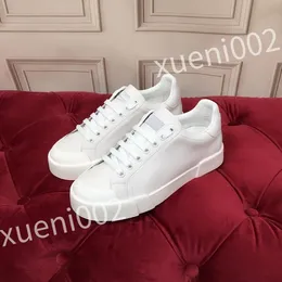 2023 new Luxurys Designers sneaker Casual Shoes Men Women Leather Lace Up Sneakers White Black Trainers Jogging Walking