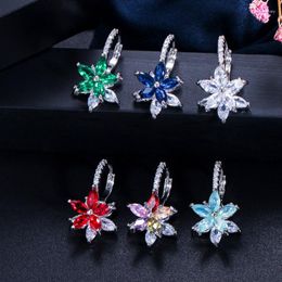 Stud Earrings CEM08 Fashion Simple And Versatile Small Fresh Flower Glittering Color Crystal For Women Jewelry