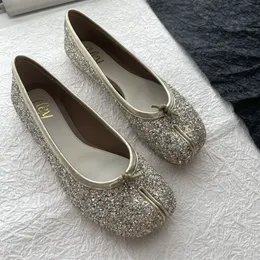 2023 New Sequined Upper Split Plus Size Womens Shoes Shallow Round Flat Shoes Solid Colour Casual and Comfortable Lazy Shoes