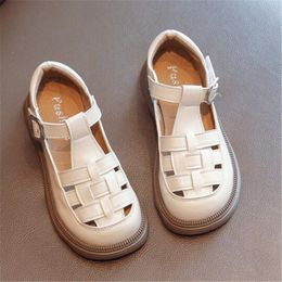 Moda Infantil Sandálias Baotou Sapatos de Couro Meninos Meninas Tênis Sandália Sola Macia Sapatos Verão Crianças Sapatos
