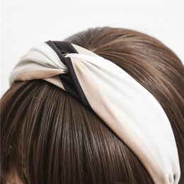 Mode-Blogger-Designer-Schmuck Großhandel mit neuen Farbblock-Blume, breites Stirnband, Damen-Haarband, Knoten-Stoff-Haarband, Großhandel FQ56