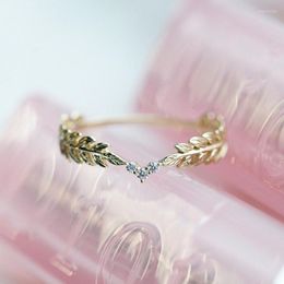 Cluster Rings Women's Heart Ring Elegant Style Leaf Straw Feather Zirconia Yellow Gold Dainty Fashion Jewelry