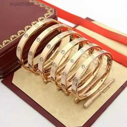 Fashion Bangle Love Bracelet Couple for Men Women High Quality Jewelry Gifts Size 16-21 18 23m3x