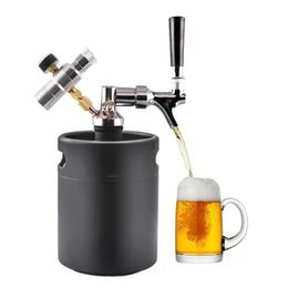 Making 2l Beer Keg Mini Keg Tap Dispenser, Matte Black Growler Barrel Carbonated Co2 Charger Brewing Easy Storage Craft Beer Equipmen