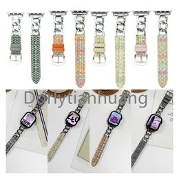 Chain PVC Leather Band Apple Watch 8 7 6 4 3 SE 38mm 40mm 41mm45 49 Slim Luxury Replacement Strap Wristbands for iWatch Band 42mm 44mm Women