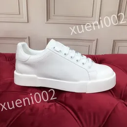 Luxurys Designers sneaker Casual Shoes Men Women Leather Lace Up Sneakers White Black Trainers Jogging Walking