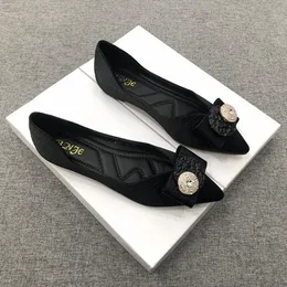 Pointed Shoes Womens Shallow-mouthed Joker Four Seasons Shoes New Comfortable Soft-soled Black Flat Shoes In Spring of 2023.