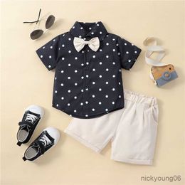 Kleidungssets für Kinder, Jungen, Gentleman-Outfits, Sommer-Kurzarmshirt mit Knopfleiste und Fliege und lässigen Shorts, Kinder-Set mit Punktmuster