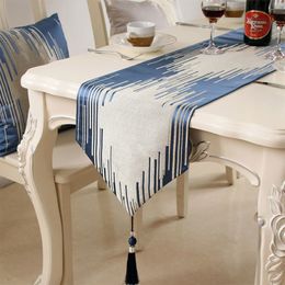 Table Runner Nordic Style Soft Polyester Table Runner Narrow Tablecloth Coffee Bed Runner With Tassel For Wedding Decoration 230605