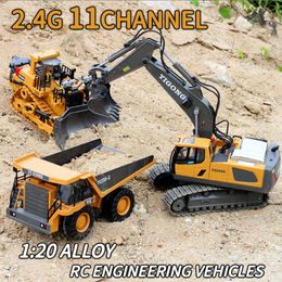 ElectricRC Car RC Toys120 Alloy 24G 11 Channel Remote Control Excavator Bulldozer Dump Truck 680 Degree Rotation Track Design Gift for Boys 230605