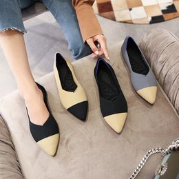 2023 new summer Princess womens flat shoes spring and autumn non slip rubber sole breathable sponge good material pointed shall