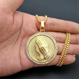Pendant Necklaces Iced Out Round Hands Necklace Pendant With Stainless Steel Chain Gold Color Bling Cubic Zircon Men's Hip hop Jewelry F 230605