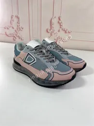 2023top Women Men Classics Brand Designers Sneakers Camouflage Casual Shoes Stylist Shoes Designer Chequered Studded Flats Mesh Fashion Trainers