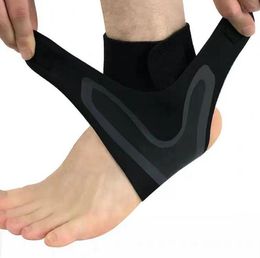 sport Compressione Supporto per caviglia Brace Stabilizzatore per caviglia Tendine Cinturino antidolorifico Distorsione del piede Avvolge la manica per la corsa di pallacanestro