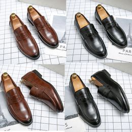 Luxury Brand Loafers Men Solid Colour Leather Shoes Round Toe Flat Heels Fashion Classic Office Professional Comfortable Anti-slip Casual Shoes