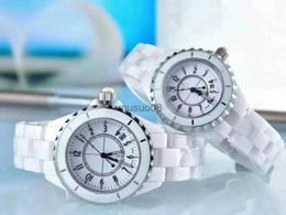 Other Watches luxury Wristwatches Men Women Couple Watch Luxury Ceramics Sports Quartz Wristwatch Black White Ceramic Classic Vintage Lady Girl 33mm 38 J230606