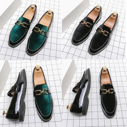 Luxury Brand Designer Velvet Loafers Shoes Metal buckle Mens Pointed Business leather shoes Dress Shoes Party Wedding Flat Shoes Size 38-46