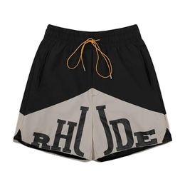 Designer Rhude Shorts Designers Mens Basquete Curto Verão Moda Praia Homens de Alta Qualidade Street Wear Calças Mens Curto Tamanho: S-XL