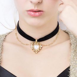 Choker 2023 Vintage Black Velvet Necklace Gothic Golden Imitation Pearl Heart Layered For Women Girls Jewelry Gifts