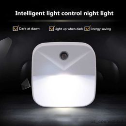 Sensor Lights Wireless Sensor Light LED Night Light Plug In Sensor Lamp Corridor Closet Stair Room Lamps for Bedroom Lamp R230606