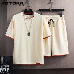 Men's Suits Blazers Summer Ice Silk Casual Sets Mens O-Neck Short Sleeveshorts 2 Piece Set Solid Color Harajuku Tracksuit Men Clothing 230607