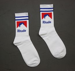 Rhude Socks Men Socks CalceTines女性デザイナー高品質の純粋な綿の快適さブランド代表脱酸化脱臭を吸収してください。