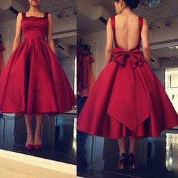 2023 Cheap Tea Length Prom Dresses Spaghetti Backless Burgundy Red Draped Short Women Plus Size Formal Occasion Party Dress Dress Gowns