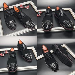 Luxury Brands New Men Shoes Black Studs Cowhide Loafers Classic Casual Business Shoes Pointed Head Low Heel Gentleman Formal Business Leather Shoes Size 38-48