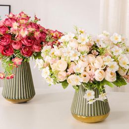 Decorative Flowers Artificial Hydrangea Wedding Home Autumn Decoration High Quality Big Bouquet Luxury Fake Flower Arrangement Bulk