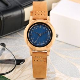 Wristwatches Elegant Women Fashion Blue Dial Wood Watch Slim Leather Bracelet Bamboo Quartz Watches Women's Wrist 2023