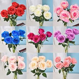 Decorative Flowers 4pcs/Pack Red Rose Artificial With Stick Bouquet For Valentine's Day Wedding Christmas Birthday Home Decor