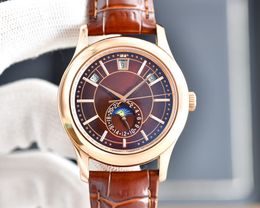 Designer de relógios masculinos Relógios mecânicos de alta qualidade 40mm Nautilus Boutique Correia de couro Relógios de designer para homens Atacado Relógio presente baida9
