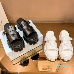 2023-Designer Sandals Women Roman Monolith sandal Foam Rubber Platform slide padded leather tread Bread slippers Summer Cutout slides Buckle Beach Shoes