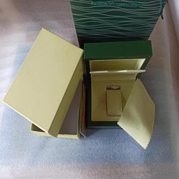2020 Factory Supplier Green Brand Original Box Papers Gift Watches Boxes Leather Bag Card For 116610 116660 116710 116613 116500 W3081