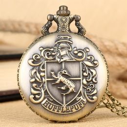 Popular Movie Extension Quartz Pocket Watches Hufflepuff Letter Engraved Theme Bronze Necklace Clock Vintage Watches Accessory274e