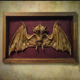 Decorative Objects Figurines Gothic home decor Cursed Items Two Headed Bat Shadow Box Display specimen Statue Picture Frames Painting Oddity 230607