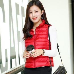 Women's Vests 2023 Women 90% White Duck Down Vest Women's Ultra Light Jacket Autumn Winter High Collar Sleeveless Coat