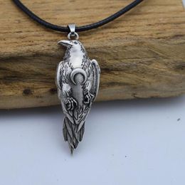 Chains 12PCS Norse Viking Celtics Moon Raven Pendant Necklace Crow Jewellery Amulet Gift