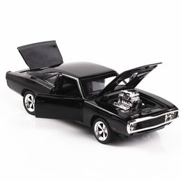 Diecast Model 132 Diecasts Toy Vehicles Classic Challenger the fast Car With Sound Light Toys and Furious For Boy Children Gift 230605