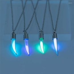 Pendant Necklaces Halloween Glowing In The Dark Animal-Toothed Necklace For Women Chilli Luminous Chain Lady Fashion Party Jewellery Gift