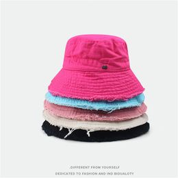 Fashion Bucket Hat Luxury Brand Designer Big Eaves Hats Casual Travel Outdoor Washable Ragged Burr Edge Sling Sunshade Cap 8 Colours