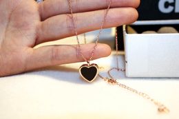Womens Summer New Love Heart Pendant Necklaces Jewelry Korean Cute Sweet Designer Double Side Short Link Chains Choker Necklace Christmas Gift