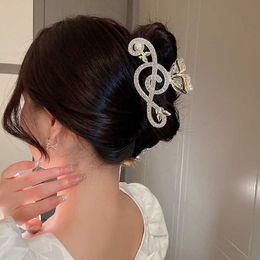 Dangle Chandelier Vintage Elegant Rhinestone Pearl Note Hair Clip Luxury Clef Shape Shark Clip Women Metal Ponytail Hair Accessory Tiara New Z0608